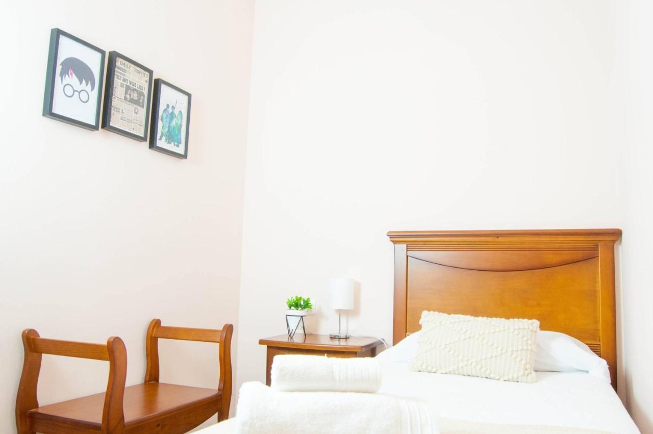 Caceres De Cine Apartment Luaran gambar