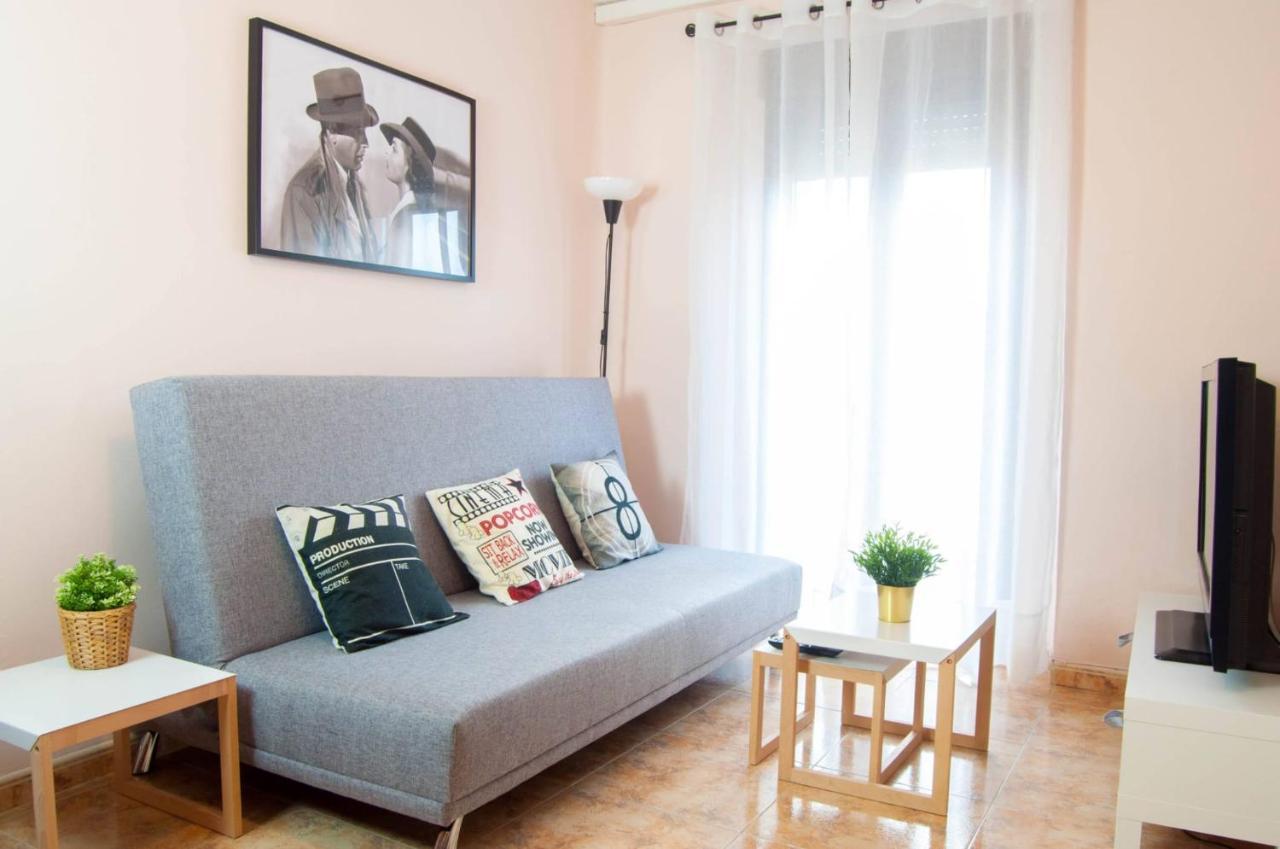 Caceres De Cine Apartment Luaran gambar
